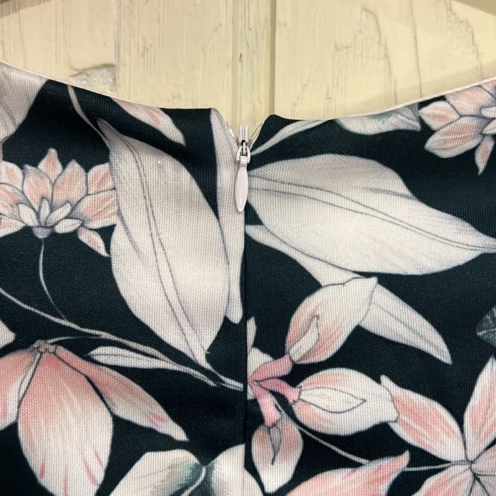 Alexia Admor Dress, Size M - Picture 5 of 11